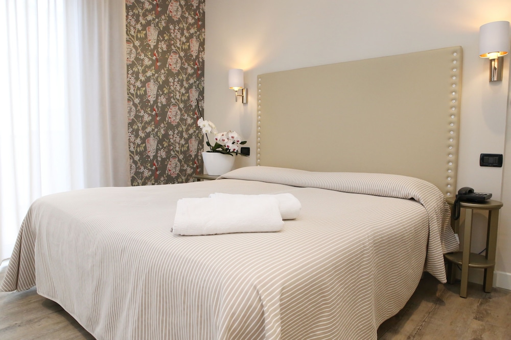 Hotel Piccinelli 27/63