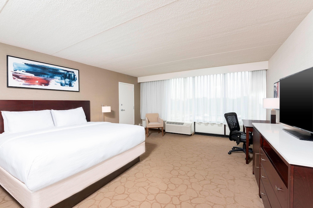 Delta Hotels By Marriott Kalamazoo Conference Center 9/50