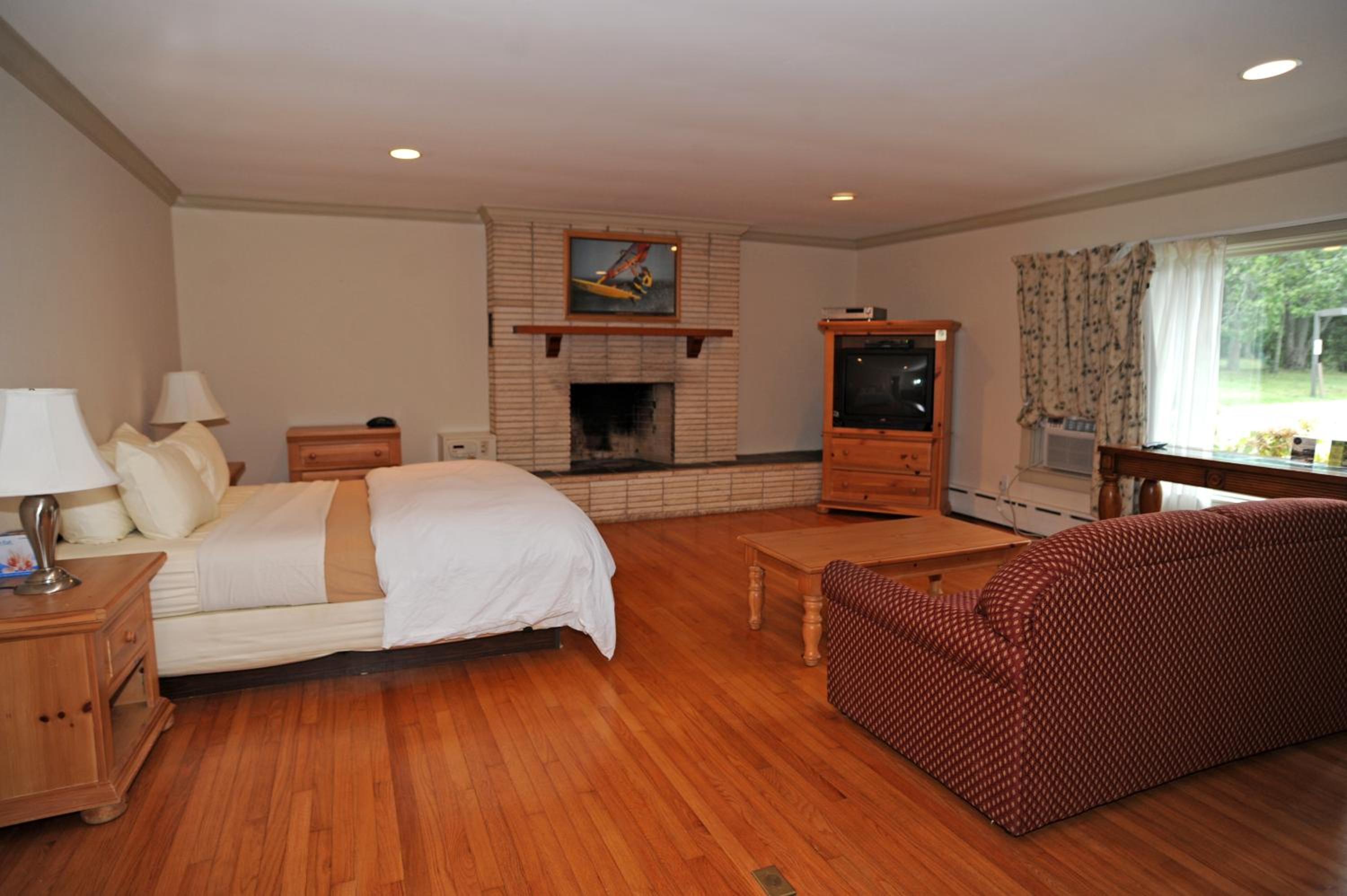 Southampton Long Island Hotel 6/50