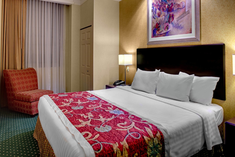 Springhill Suites By Marriott Memphis Downtown 9/32