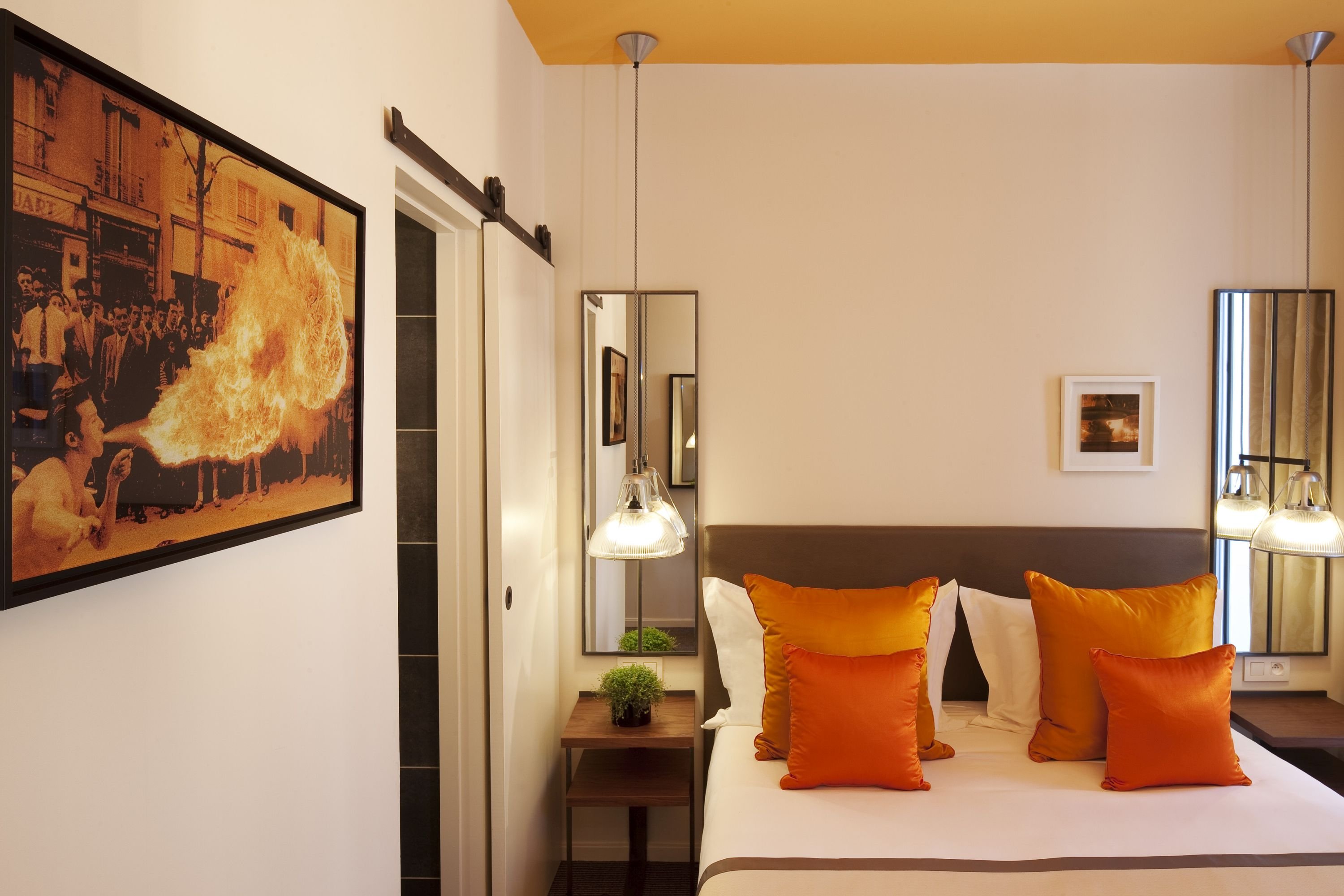 Hotel Marais Bastille 35/49