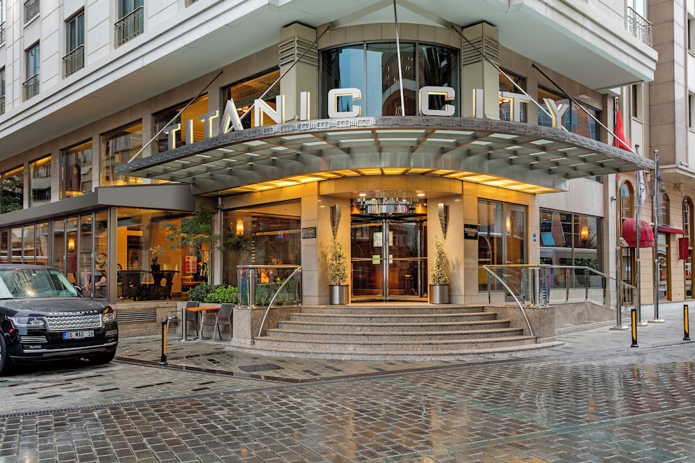 Titanic City Taksim Hotel 6/73