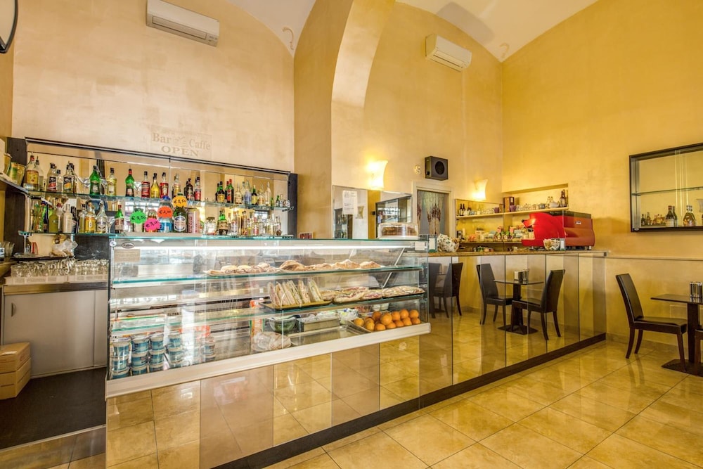 Hotel Maryelen 2 37/50