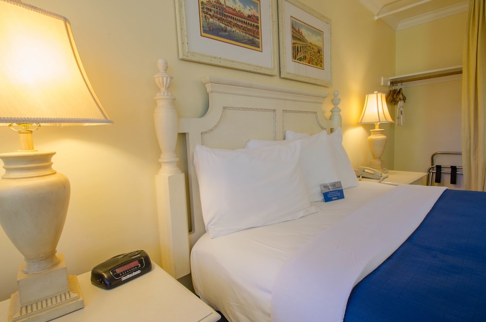 Continental Inn 17/50