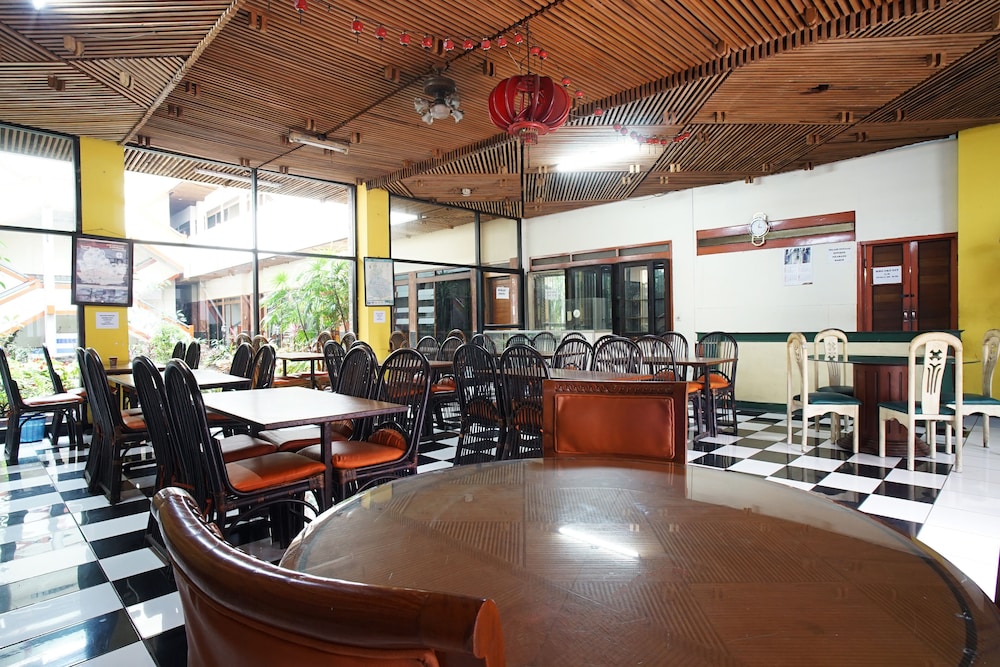 Hotel Bandung Permai by ZUZU 32/34