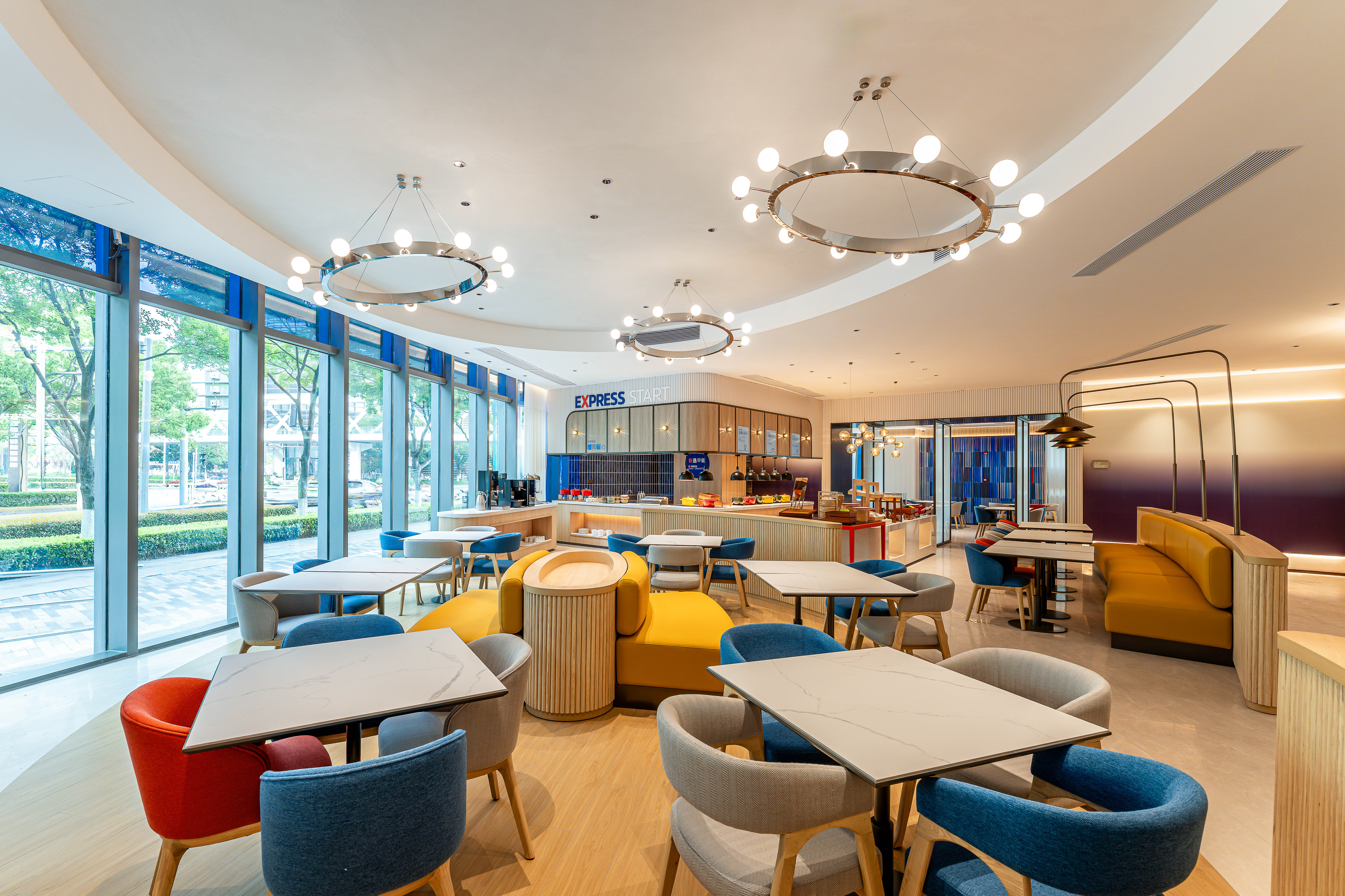 Holiday Inn Express Shanghai Hongqiao CBD by IHG 10/17