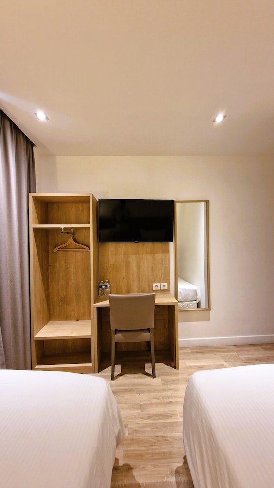 Hotel Marys Caen Gare SNCF Centre 8/18