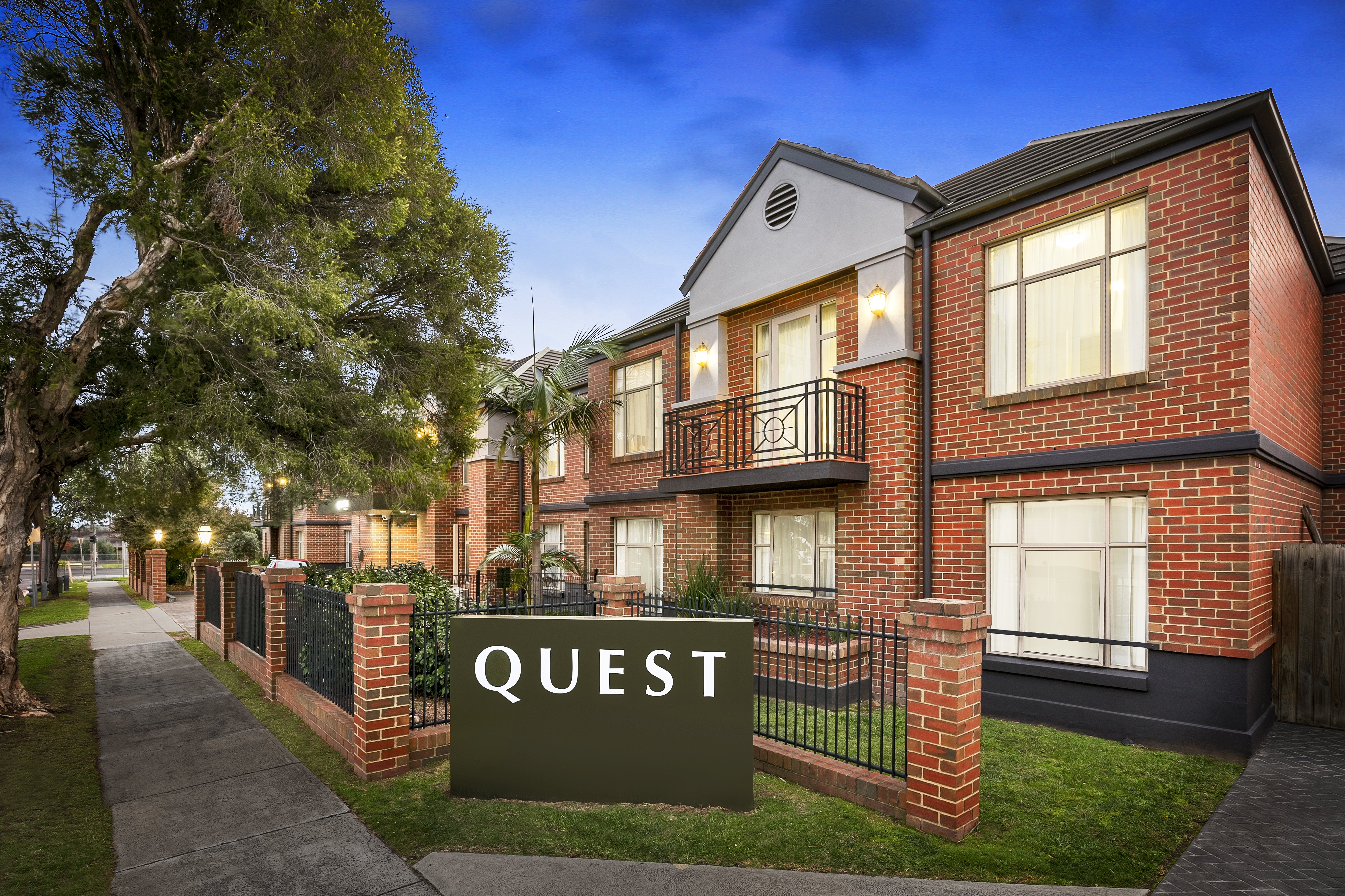Quest Dandenong 6/27
