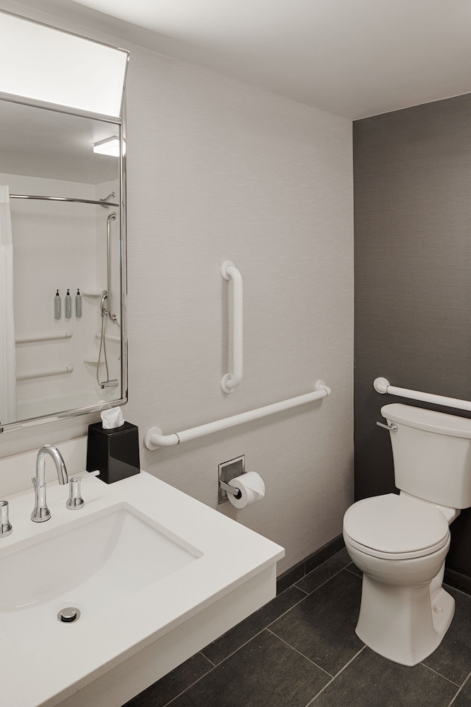 Courtyard by Marriott Dayton South 11/48