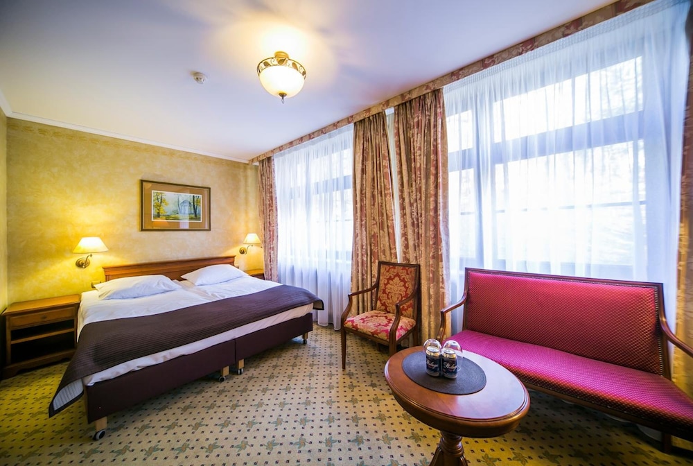 HOTEL OPERA 4/44