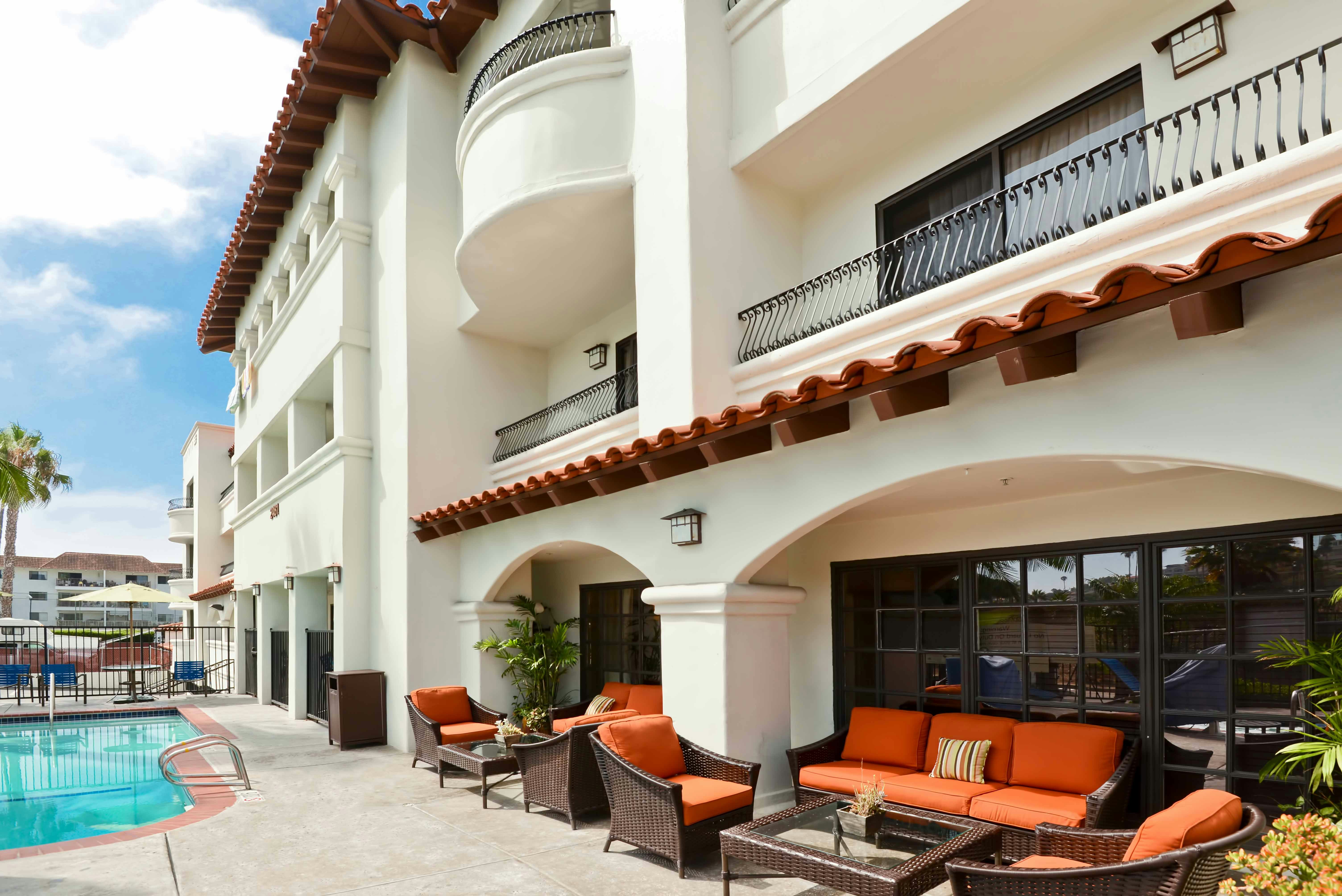 Hampton Inn and Suites San Clemente Beach 8/65