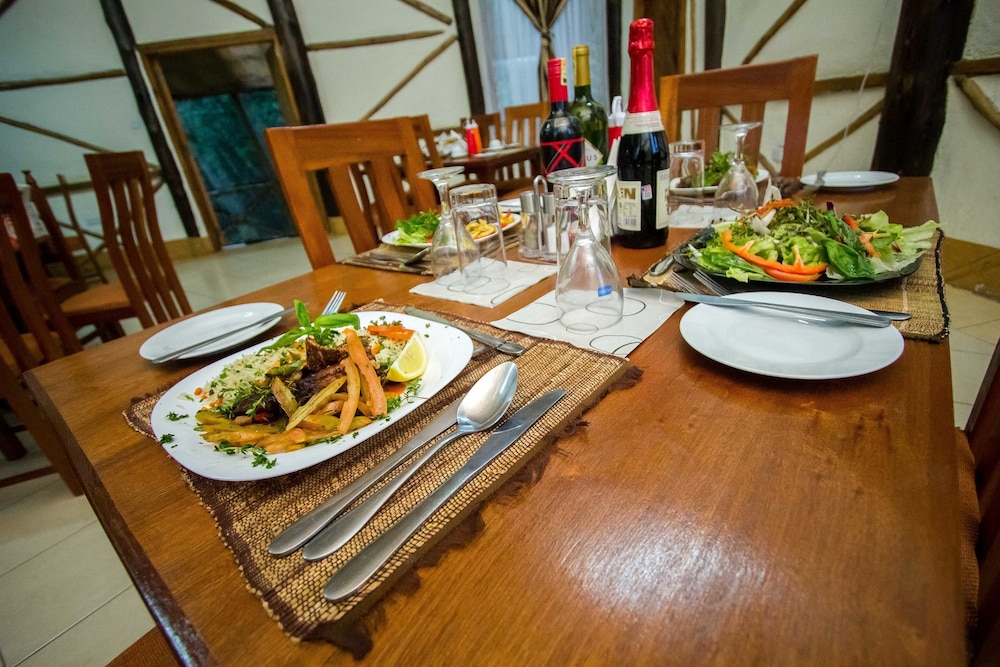 Dove Nest Lodge 35/50