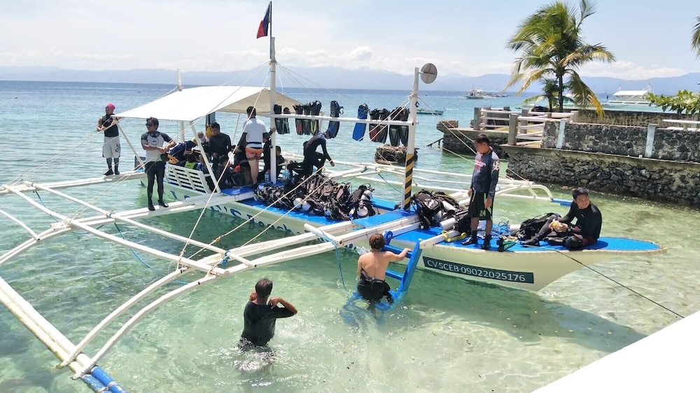 Loves Beach And Dive Resort 17/37