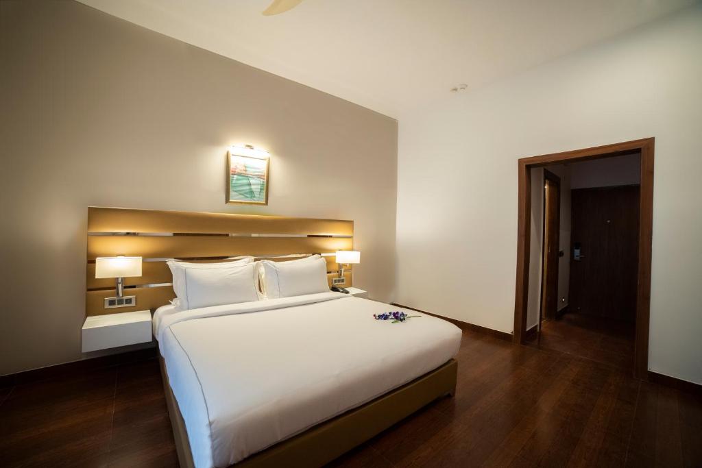 Jungle View Room