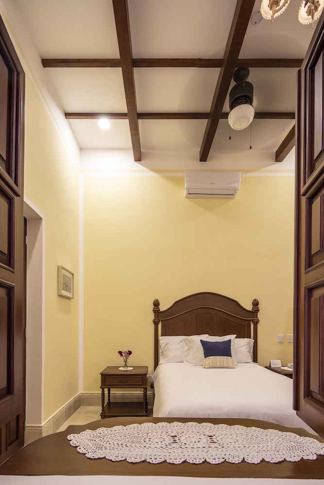 JUNIOR SUITE, DOUBLE BED