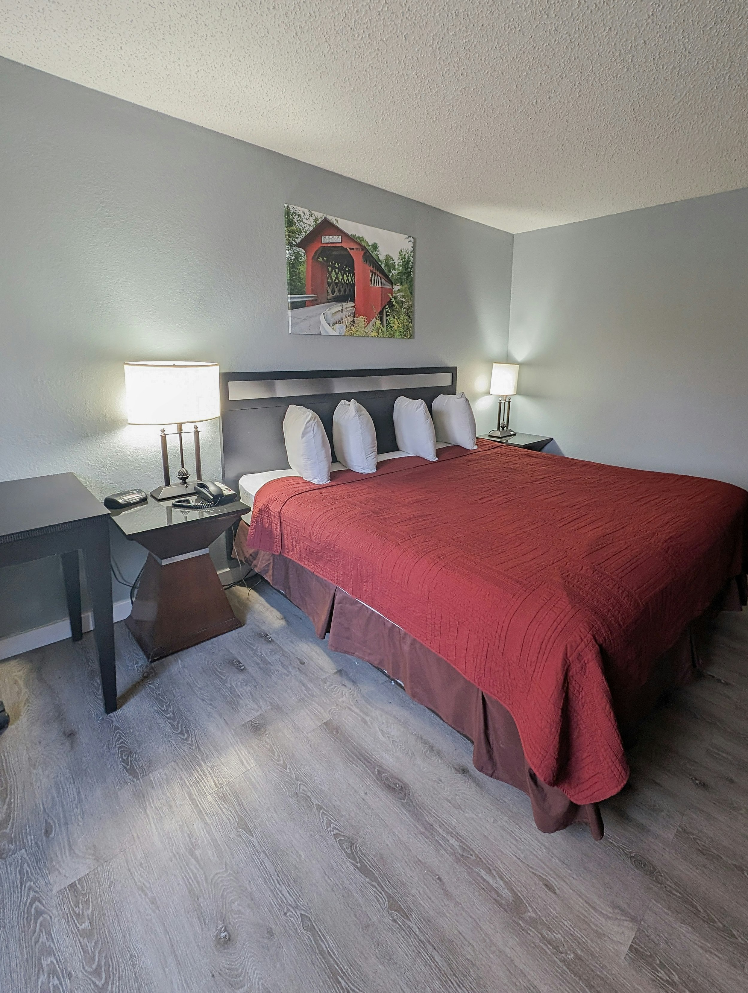 Super 8 By Wyndham Brattleboro 6/29