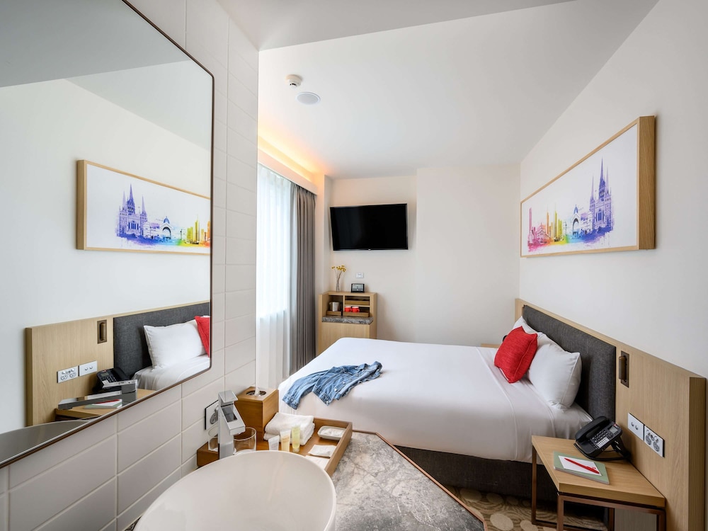 Ibis Melbourne Central 24/68