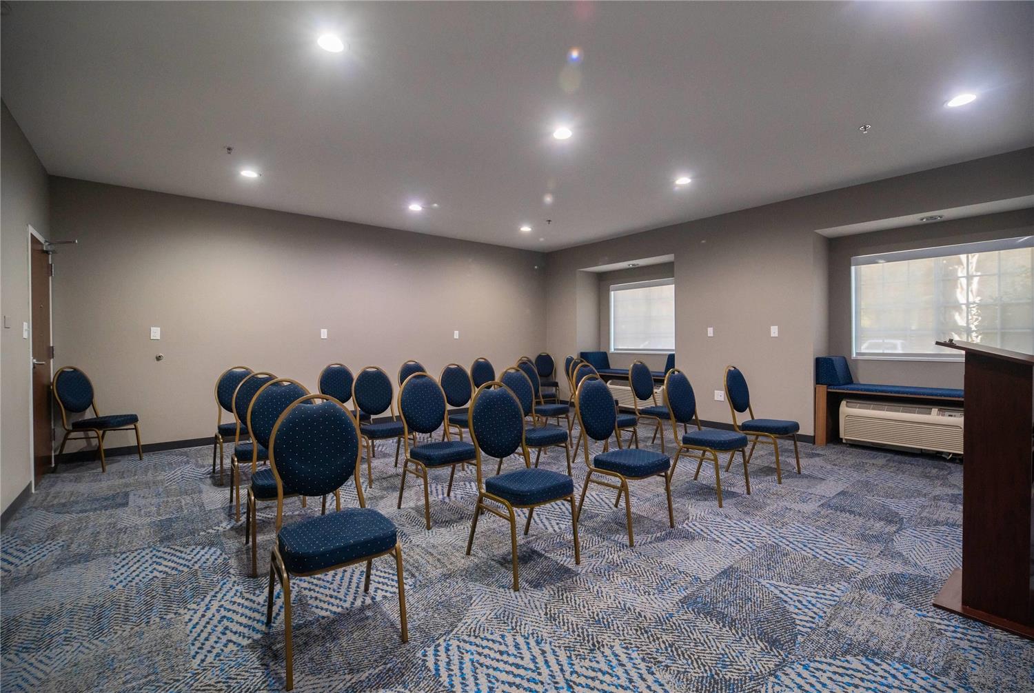 MICROTEL INN & SUITES BY WYNDHAM COLUMBIA/AT FORT JACKSON 28/34