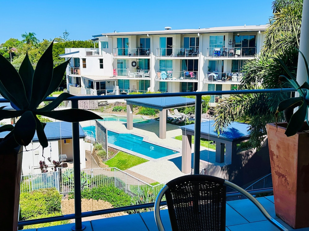 CALOUNDRA CENTRAL APARTMENT HOTEL 8/68