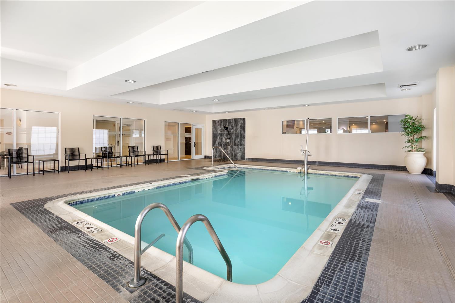 Best Western Bar Harbour Inn 24/35