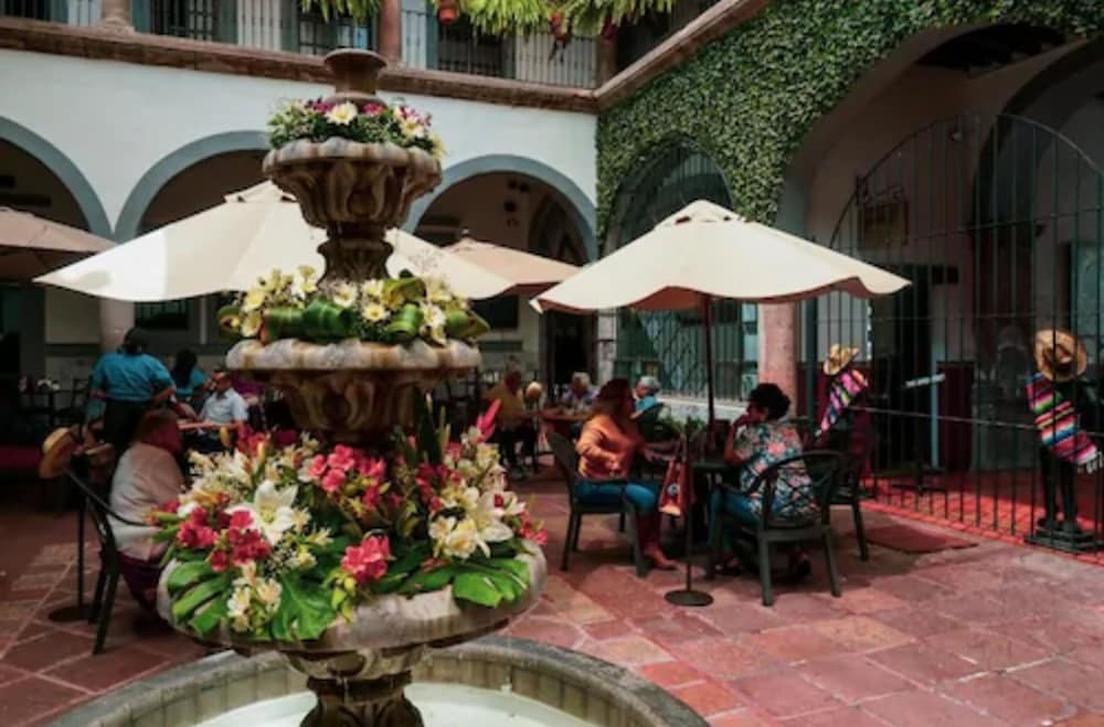 Hotel Hidalgo 26/48