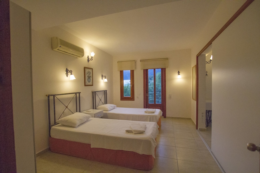 KULUBE HOTEL 17/50