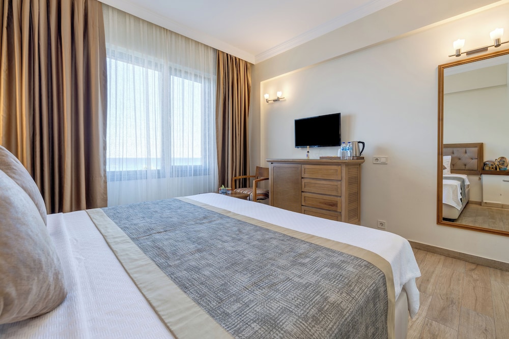 Cinarli Kasri Hotel 12/45