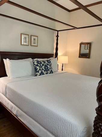 Island City House Hotel 3/29