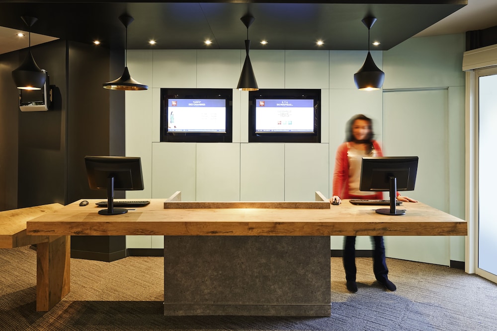 lobby