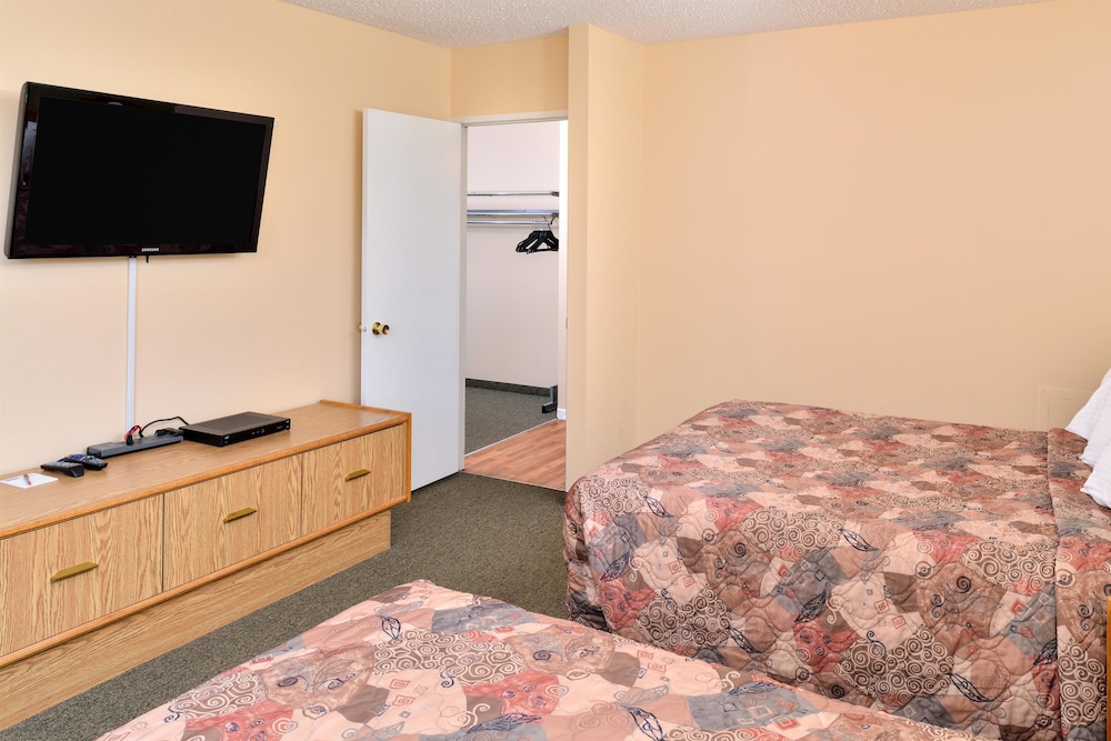 Canadas Best Value Inn Whitecourt 10/51