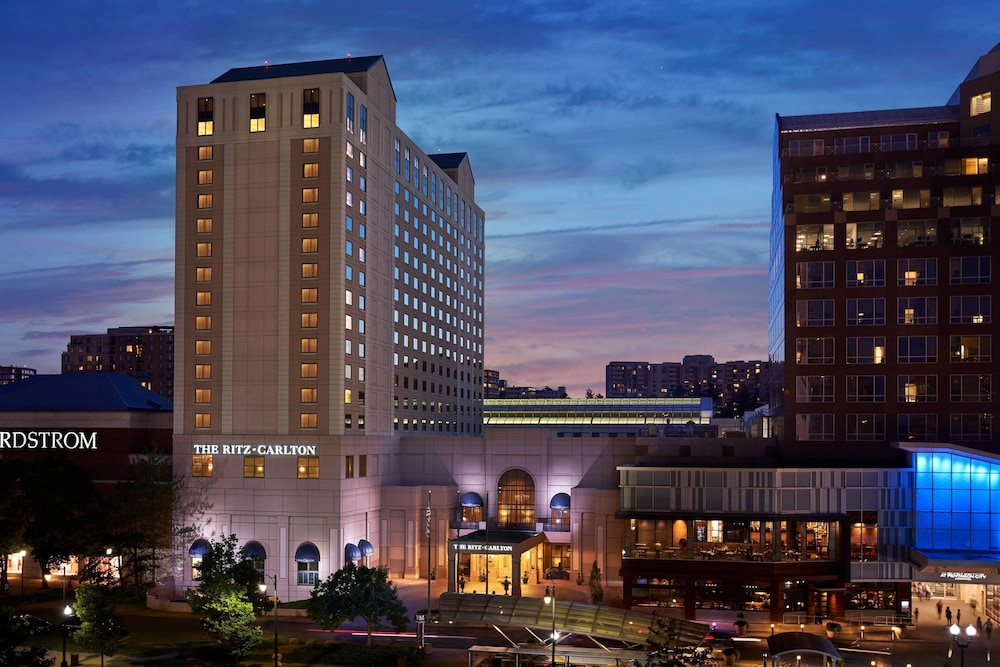 Ritz Carlton Pentagon City
