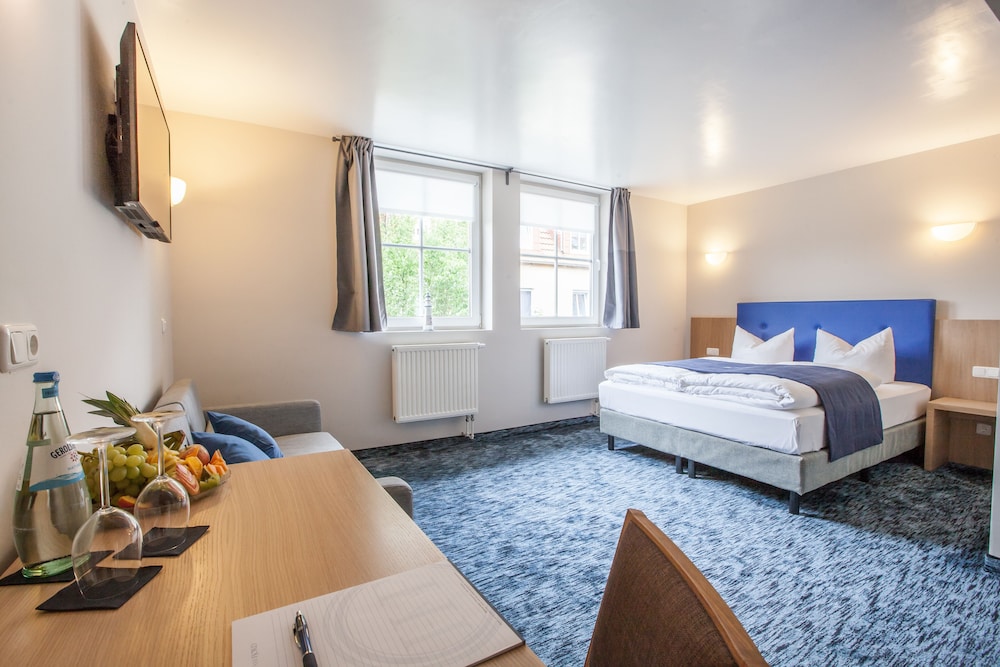 Hotel Am Fjord 6/40