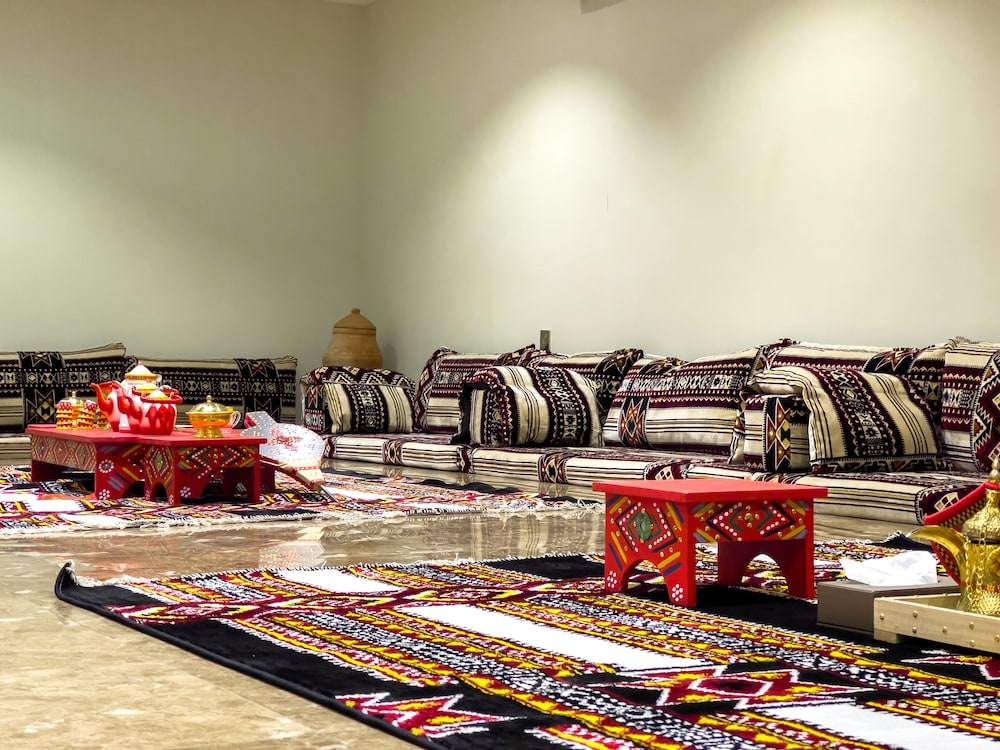 معلم المدينة للأجنحة الفندقية(Landmark Hotel Suites) 25/26
