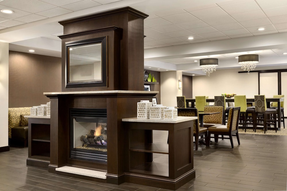 Hampton Inn Dover 38/55