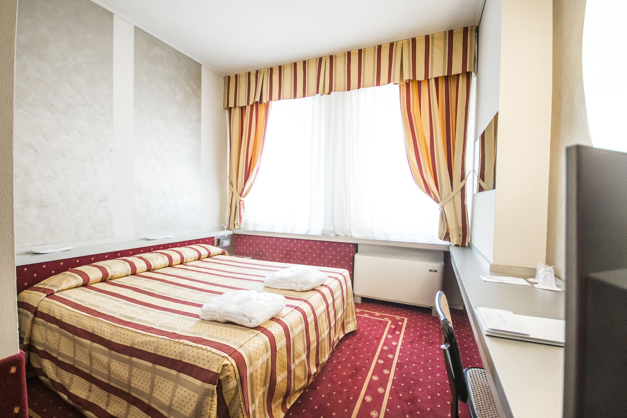 غرفة سوبيريور بسريرين منفصلين، Hotel Excelsior San Marco 4/6