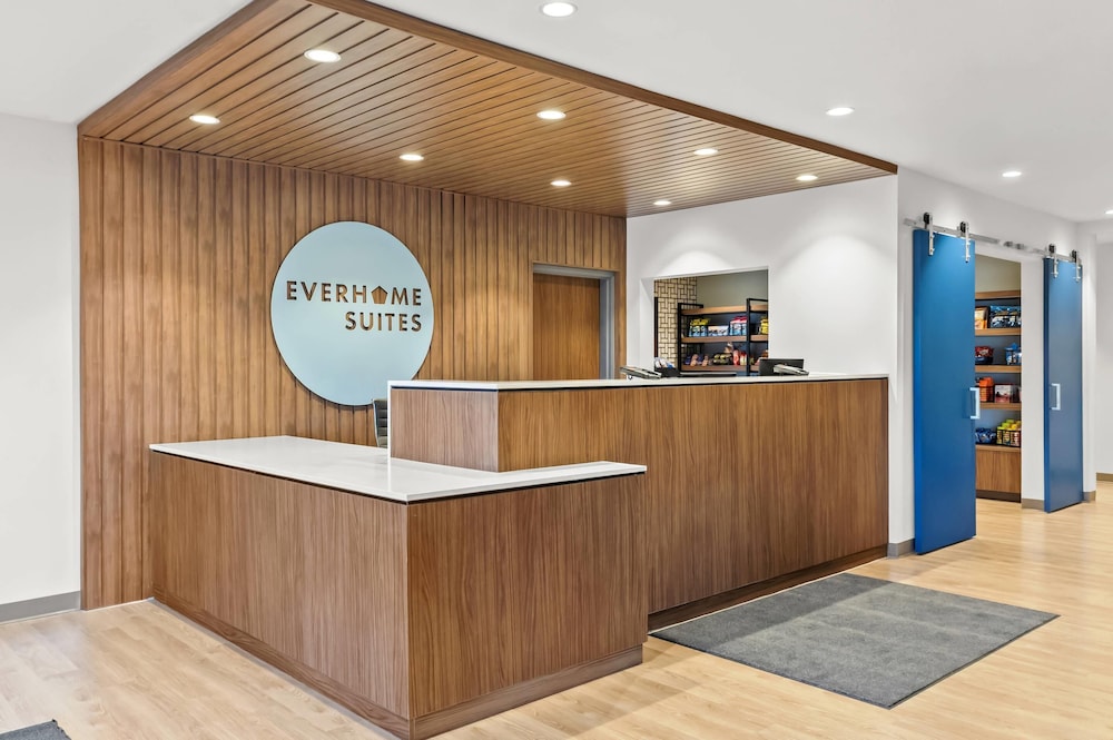Everhome Suites Bowling Green 7/53