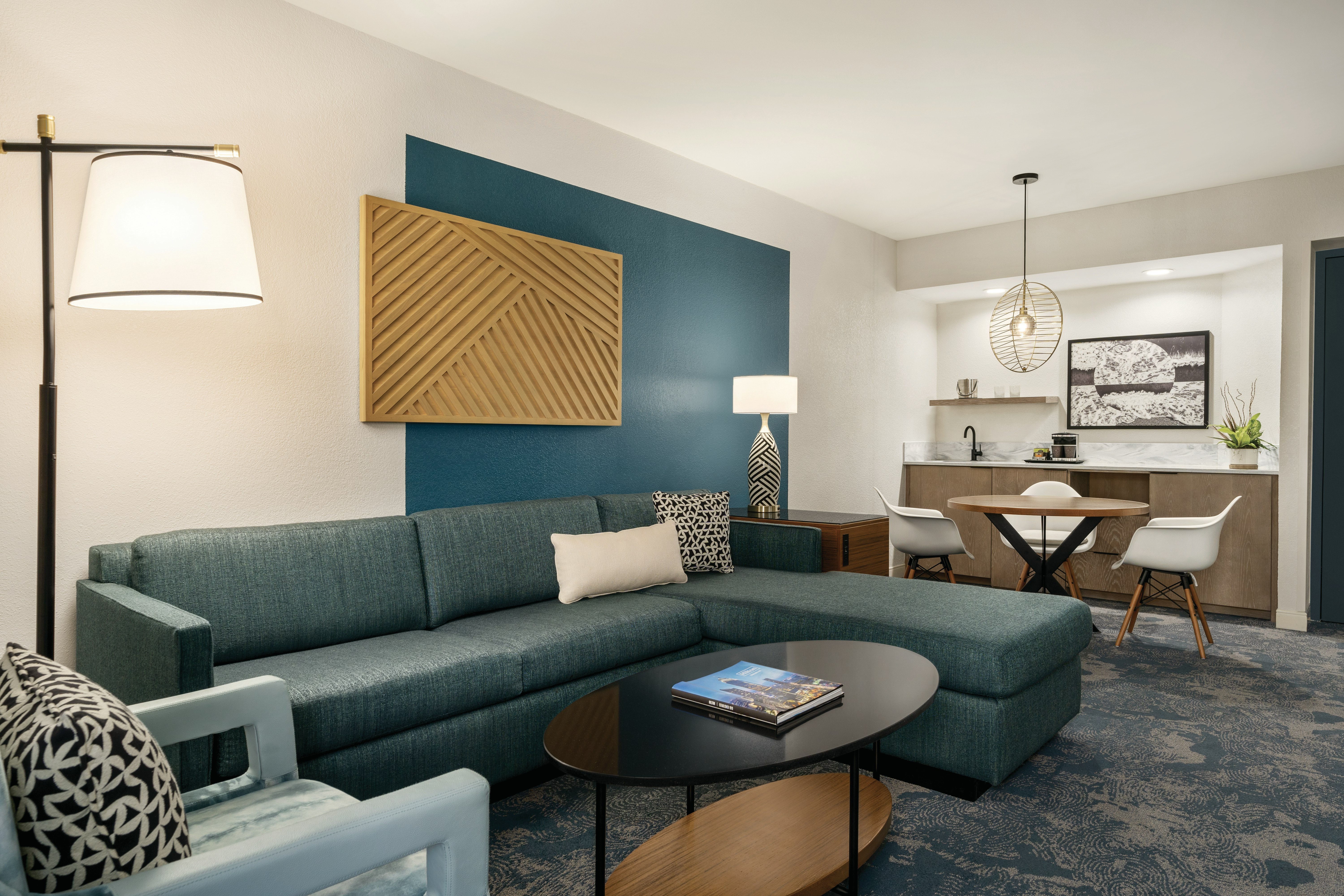 Doubletree By Hilton Tampa Rocky Point Waterfront 42/80