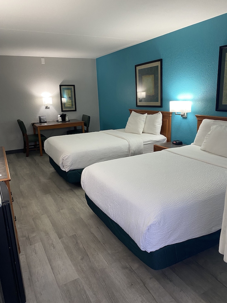 La Quinta Inn By Wyndham Tyler 8/36