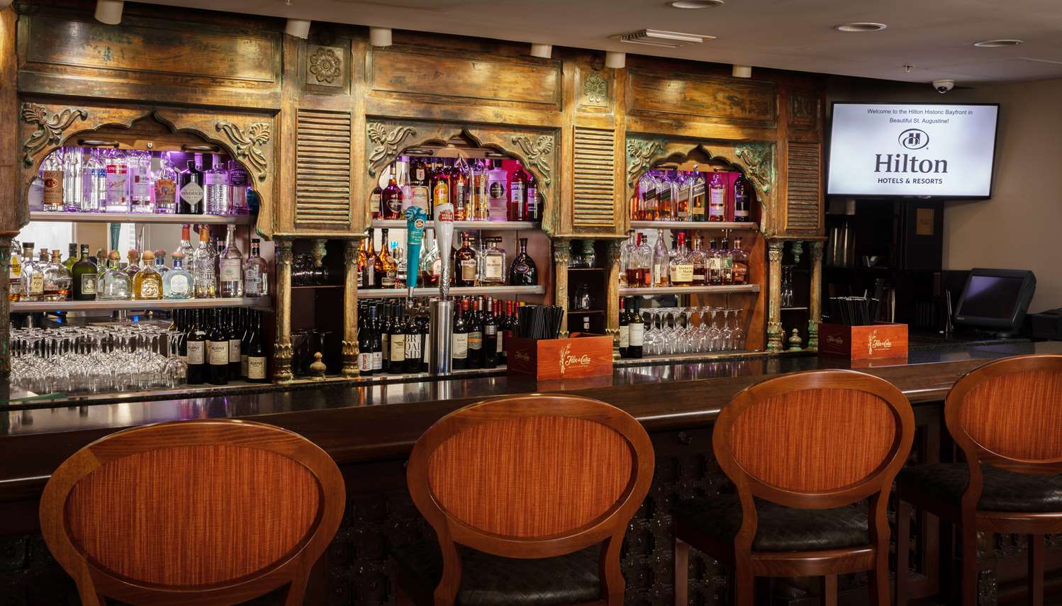 restaurant cafeteria