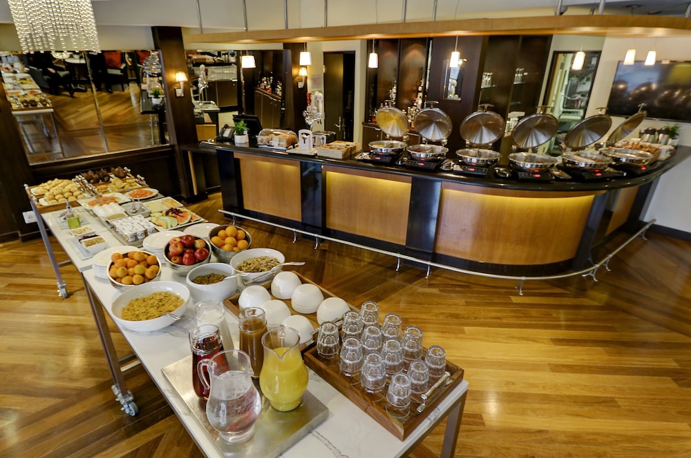 Le Cantlie Suites Hotel 41/56