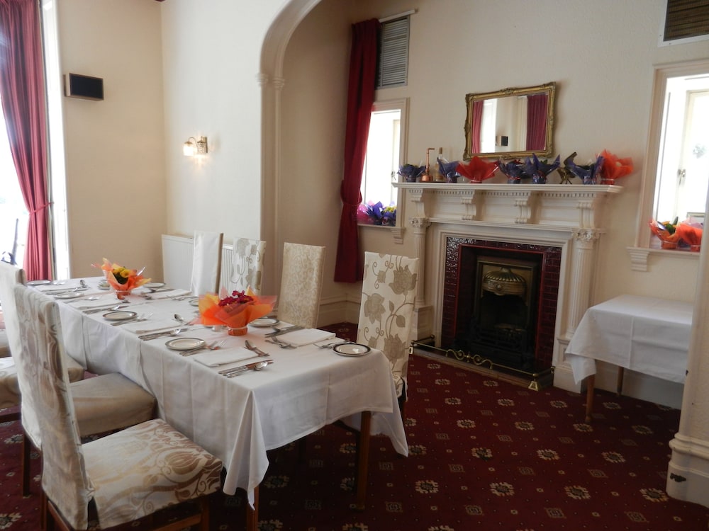 Morangie Hotel 30/36