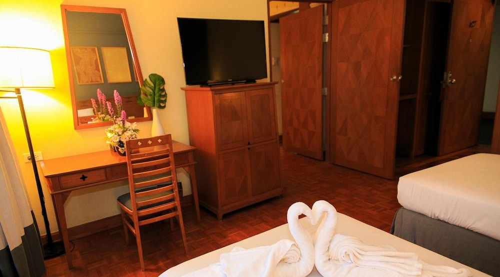 WIENGLAKOR HOTEL 32/76