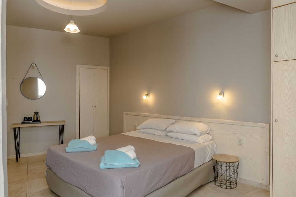 Areti Hotel 26/55