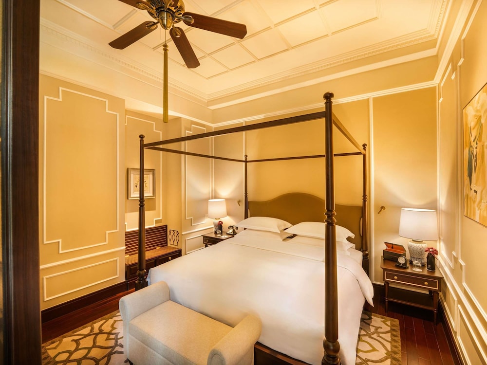 Somerset Maugham, Suite, King Bed, Heritage Wing