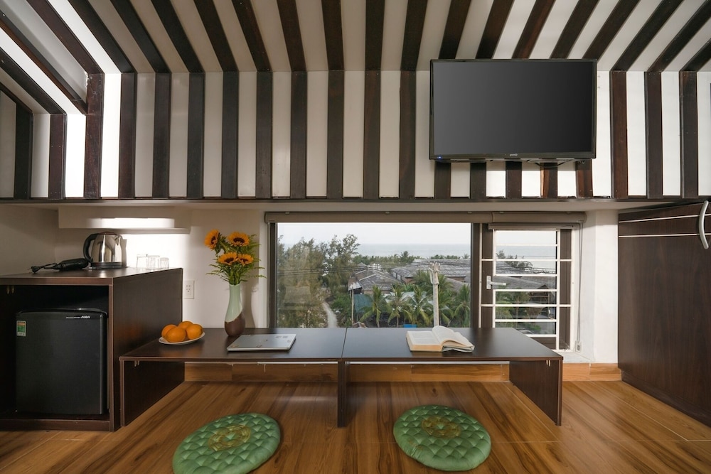 Viet Long Hoi An Beach Hotel 44/53