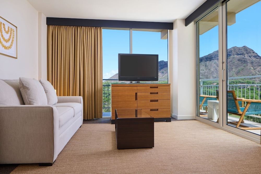 Kaimana Beach Hotel 26/50