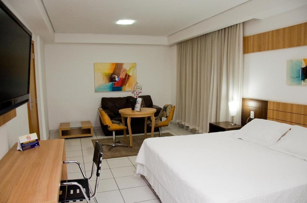 Delcas Hotel 16/68