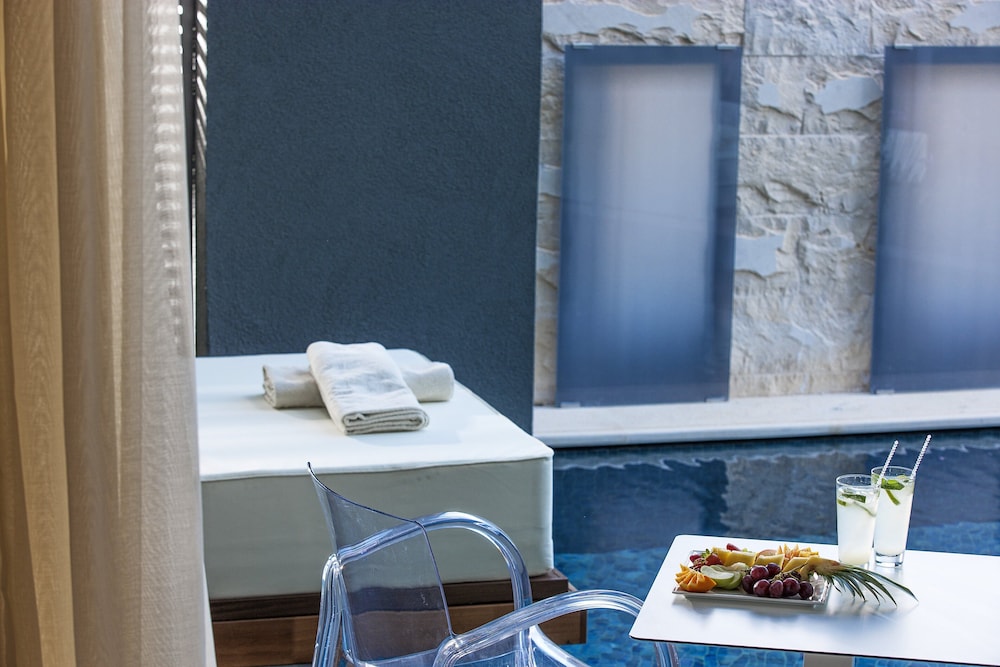 Aqua Blu Boutique Hotel and Spa - Adults Only 59/70