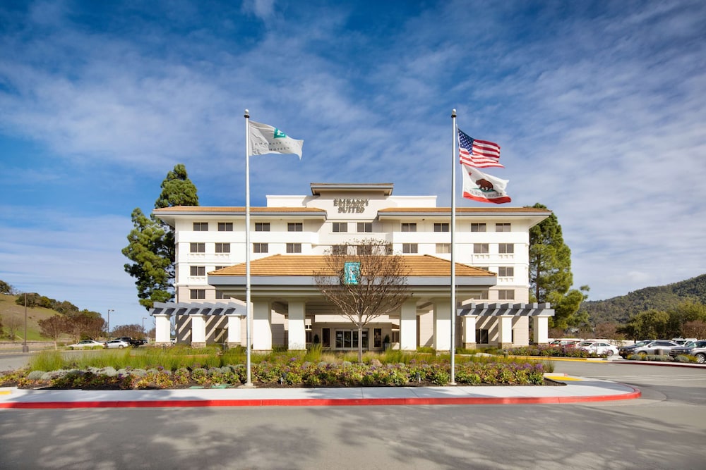 Embassy Suites by Hilton San Rafael at Marin Center 5/64