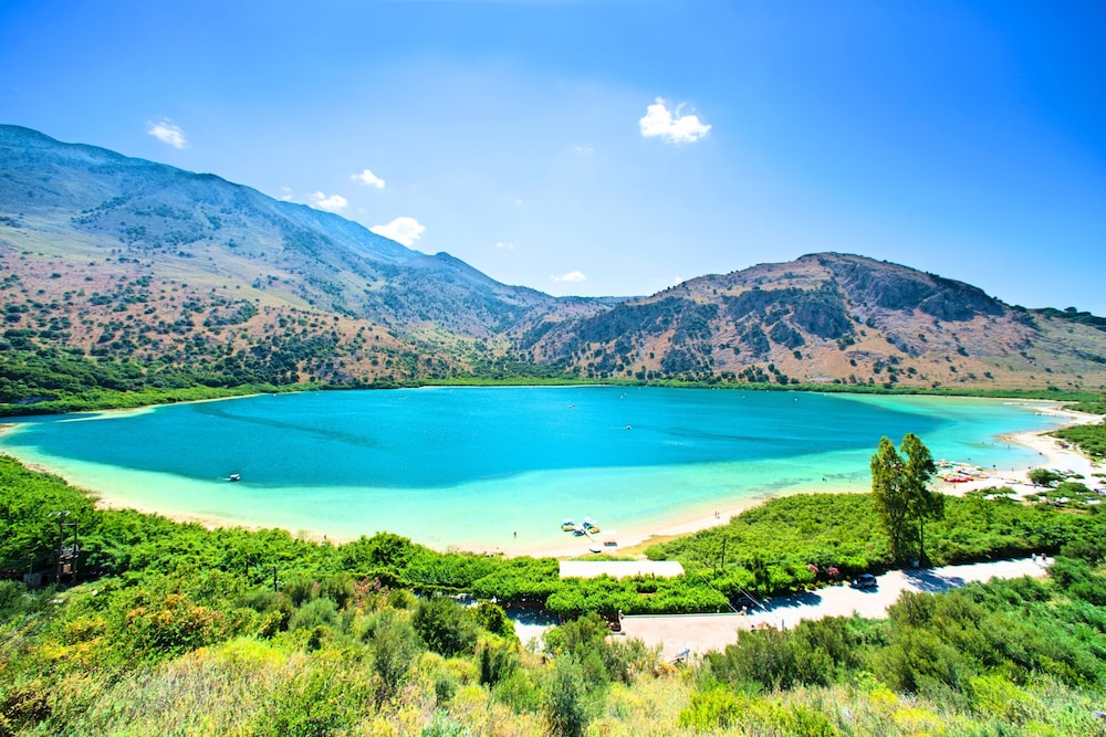 CRETAN MANSION 32/46